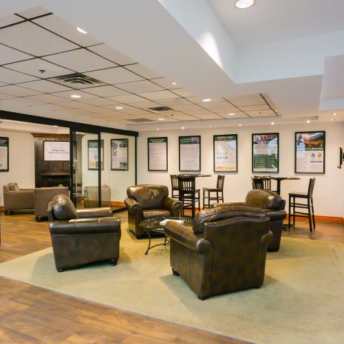 Peak Performance Lounge